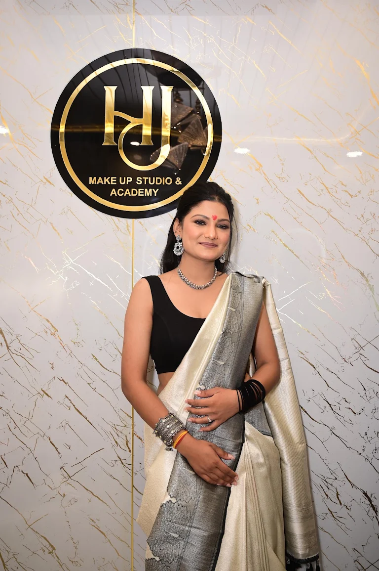 H J MAKEUP STUDIO ACADEMY Makeup