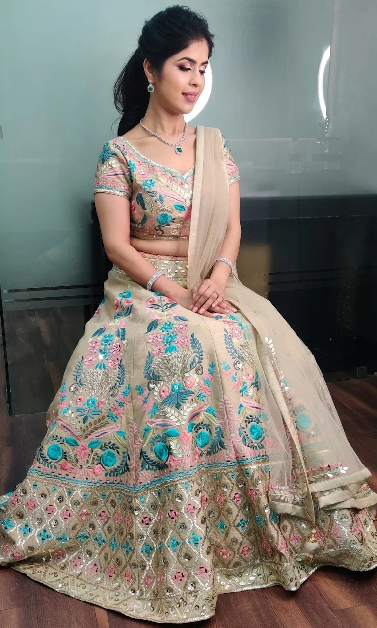 Himani Sharma Makeup Academy Studio logo