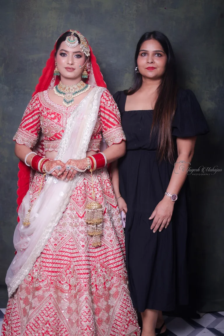 Rashmi Bridal Makeup Artist and Academy Profile