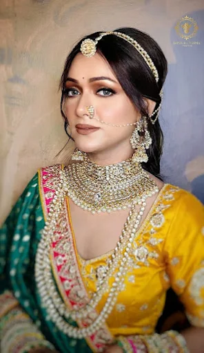 Shivangi Verma Marwadi look