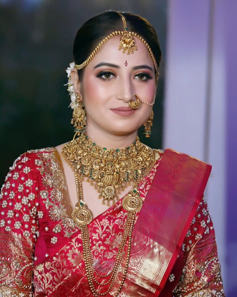 Telugu Bride by Parul Garg 768x960