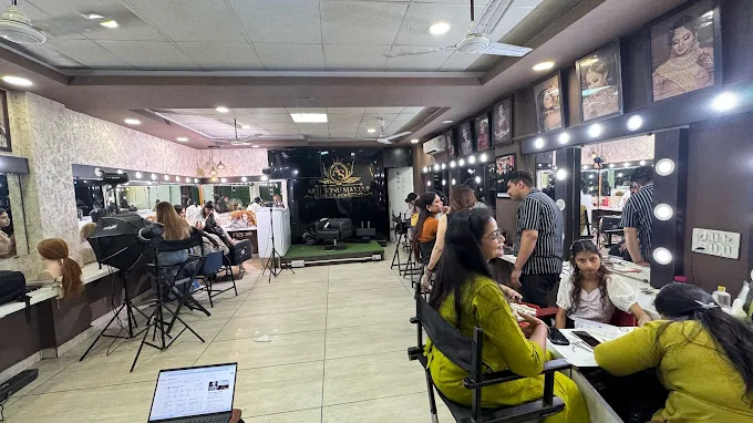 aasunisexsalonandacademyprofileimage