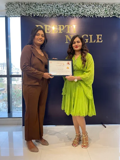 deeptinaglemakeupacademystudiokharadprofile