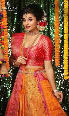 dimondscissorhairbeautysalonandacademybardhamanmakeupcourse