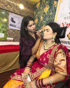 everydayshinacademynagpurmakeup