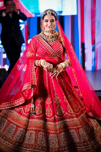 glamfortmakeupacademymumbaiprofile