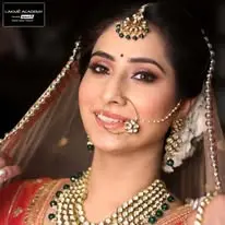 lakmeacademybarnalamakeupcourse