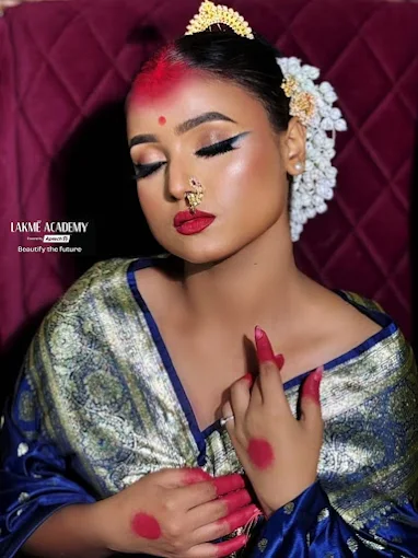 lakmeacademyconnaughtplaceimage2