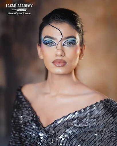 lakmeacademygurgaonpoweredbyaptechimage2