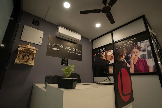 lakmeacademygwalioracademyimage