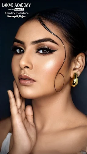 lakmeacademypoweredbyaptechnagpurmakup