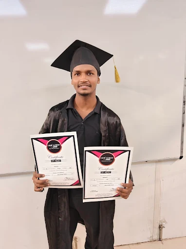 lakmeacademypreetviharpoweredbyaptechdelhiimage2