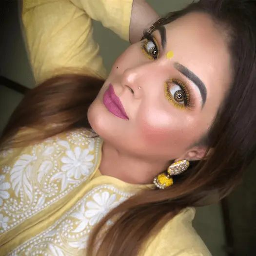 mbmmakeupstudiojanakpurilogo 1