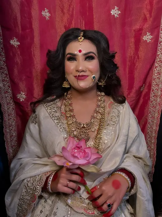 mbppremiermakeupinstitutenoidaprofileimage