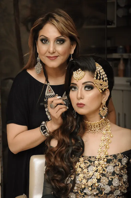 meenakshiduttmakeoversnoida sector18image