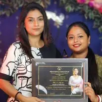 mouparnazmakeoveracademydurgapurprofile