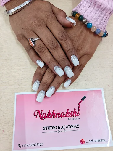 nakhnakshinailstudioacdemynailart