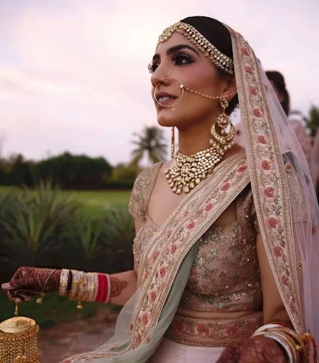 nehatyagimakeupstudioandacademynoidaimage