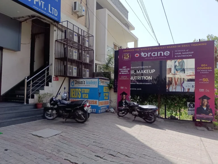 oraneinternationalschoolofbeautyandwellnesskapurthalaimages 768x576