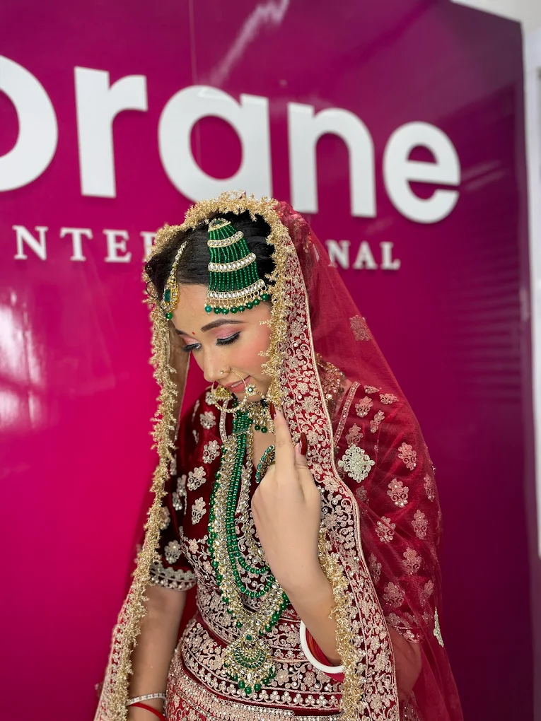 oraneinternationalschoolofbeautyandwellnessrampuraphulimage