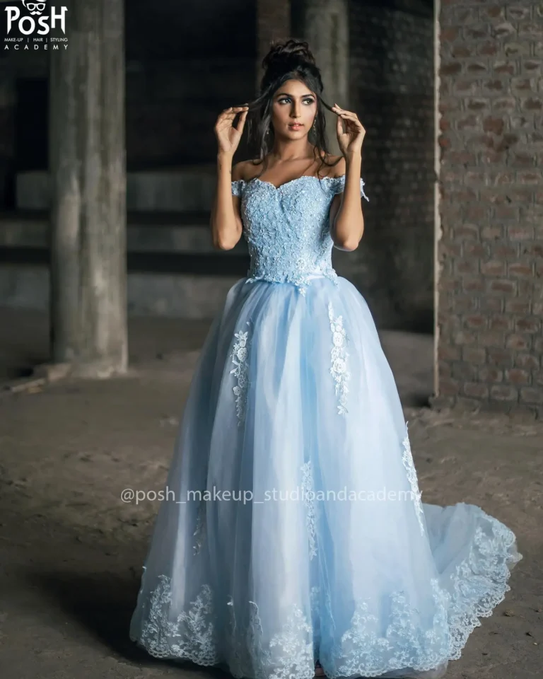 poshmakeuphairstylingacademypuneprofile 768x960