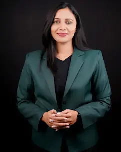 priyalakalmakeupartistacademyprofile