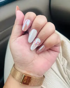 priyamakeupstudioandnailacademysiligurinailcourse