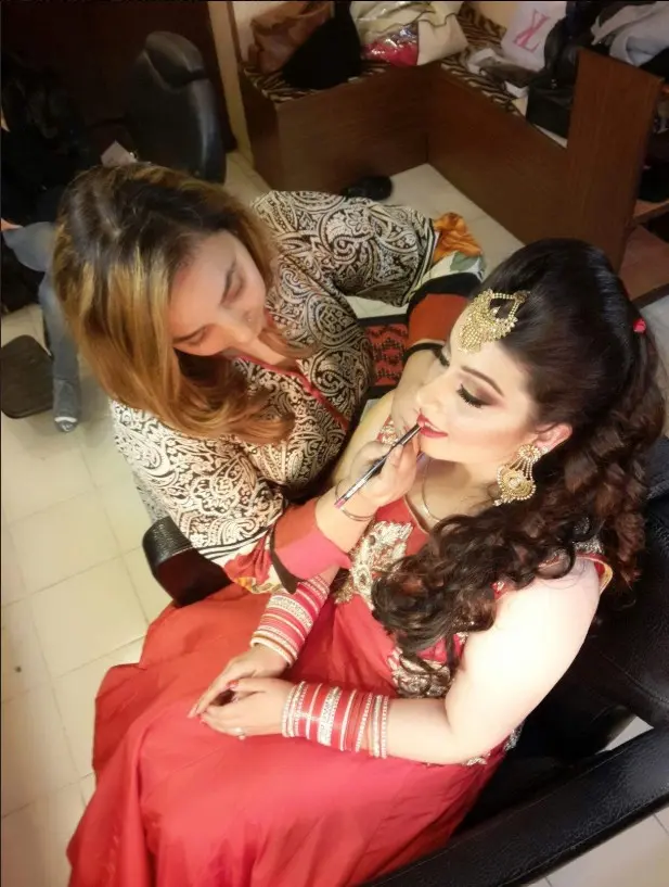 ruhanipuriluxurymakeupartistandmakeupacademyimages