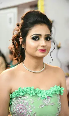 theinfinitepassionmakeupacademymakeupcourse