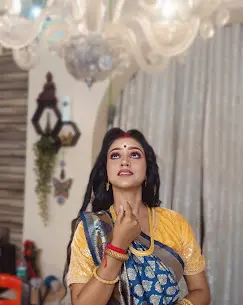 vanshikamakeupacademyasansolprofile