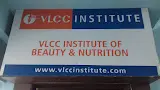 vlccschoolofbeautyinstitutesiligurilogo