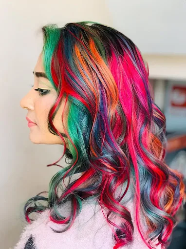 vlccschoolofbeautymalviyanagarimage2