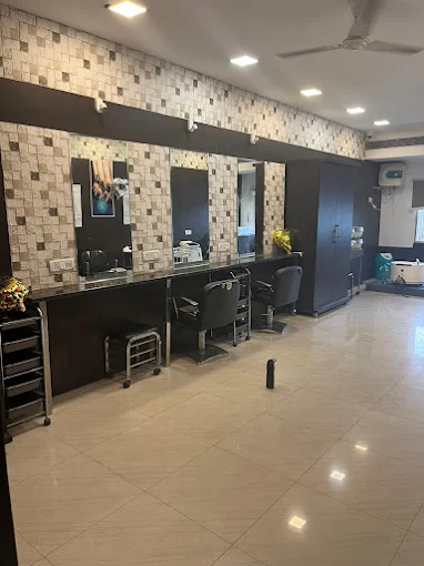 vlccschoolofbeautyschool