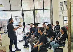 whitefeathersalonacademymumbaimakeupclass