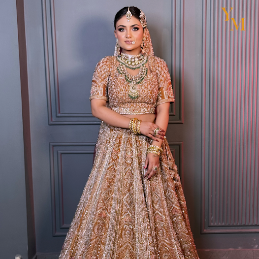 yashikamakeoversprofessionalmakeuphairacademyimage2