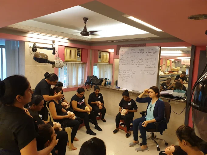 zeenatmerchantinternatinaolacademymumbaiskincourse